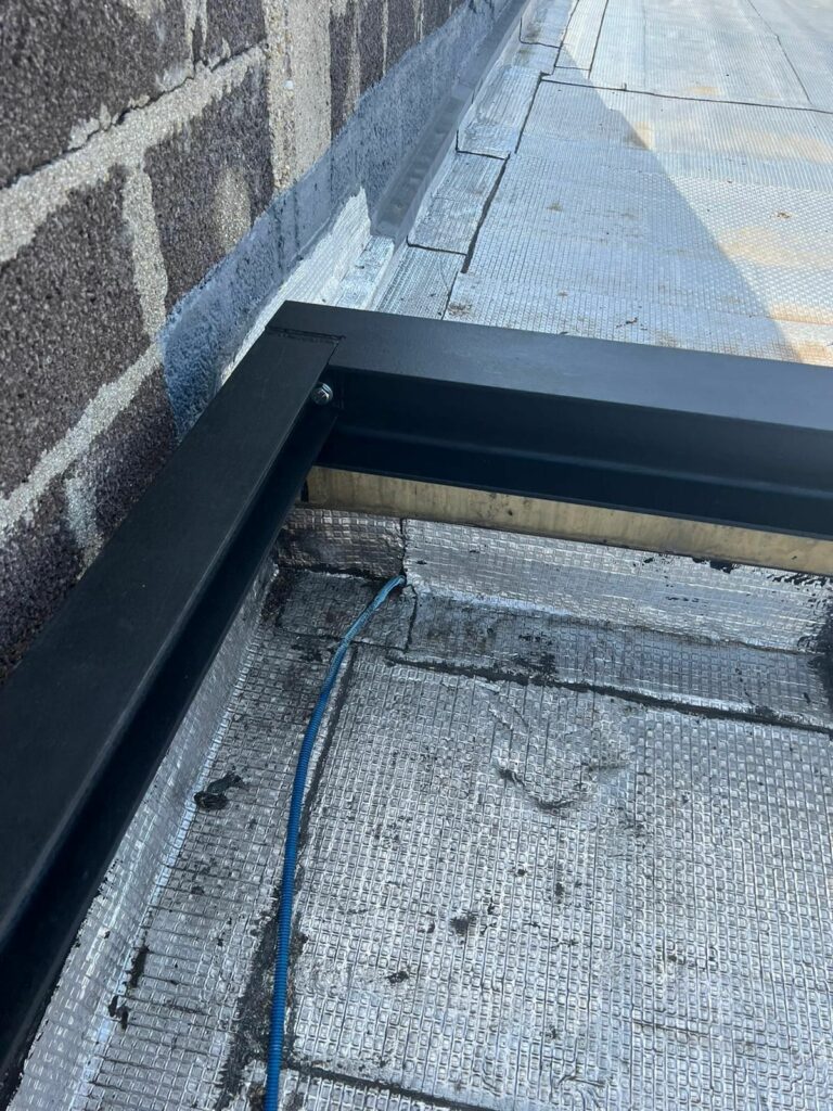 Interface Structure / Étanchéité de toiture